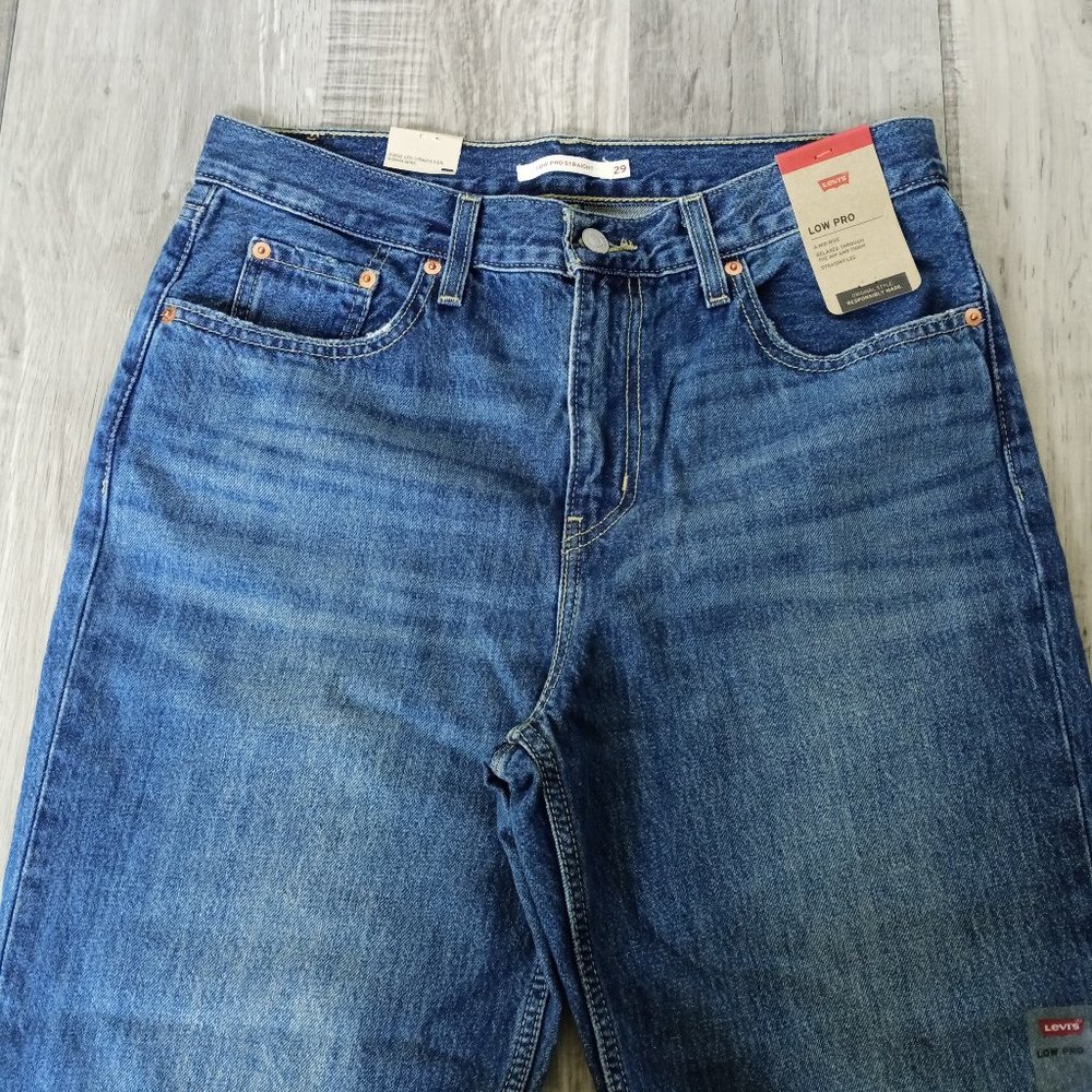 Levi's Low Pro Women's Jeans New w/ Tags size 29
